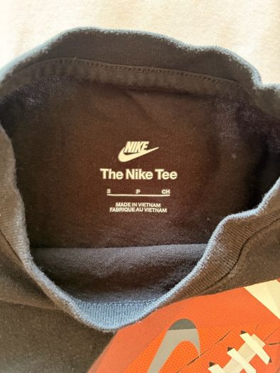 Nike T-shirt