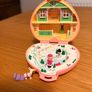 vintage polly pocket heidi's alpine chalet Image 5