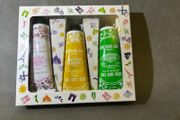Gift set : Institut Karite Paris 3 Pieces Shea Hand Cream Travel Kit