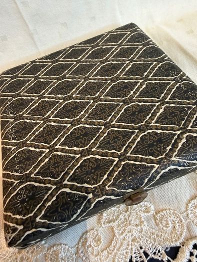 Vintage Table mats