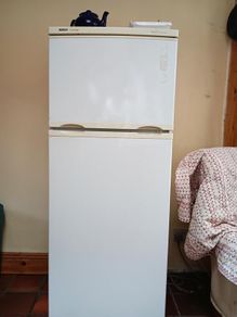 Free fridge-freezer