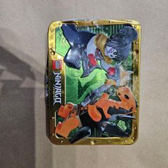 lego ninjago minifigures + tin
