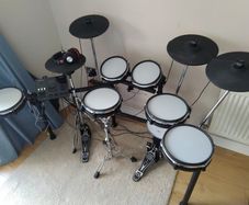 E-drum kit Millenium MPS-850