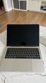 Macbook A1706