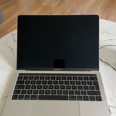Macbook A1706