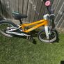 Woom 2 Kids Bike Image 4