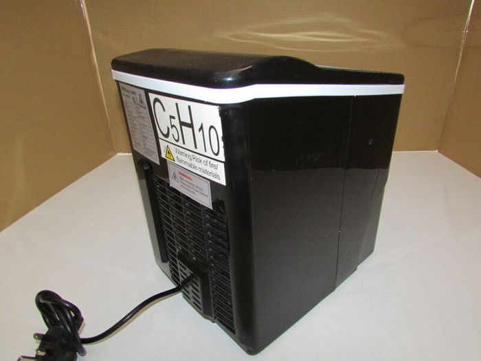 ice maker