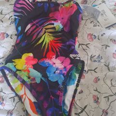 Reversible girl's swimsuit
