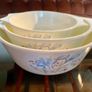 Vintage Pyrex England Blue Iris Flower Casserole Mixing Nesting Bowl Set Image 8