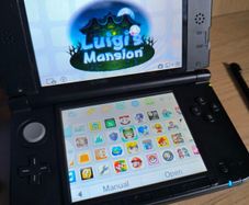 Nintendo 3DS XL Blue with 20 games