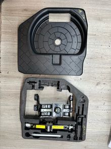 2014 Audi A4 Quattro B8 B8.5 Spare wheel jack kit