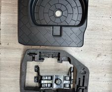 2014 Audi A4 Quattro B8 B8.5 Spare wheel jack kit