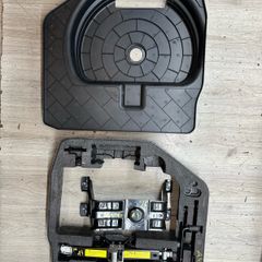 2014 Audi A4 Quattro B8 B8.5 Spare wheel jack kit