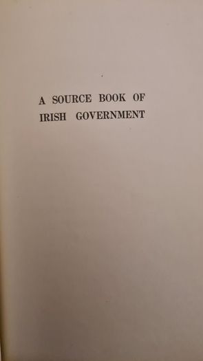 A Source Book Of Irish Government. By Basil Chubb. Published By Institute Of Public Administration. 1964. Hardback In Good Condition. 32.