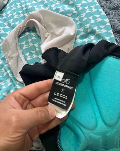 Le Col (Eurosport) Cycling Kit