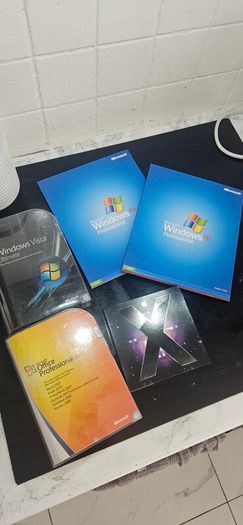 Vintage collectable computer software