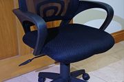 Black Office Swivel Chairs