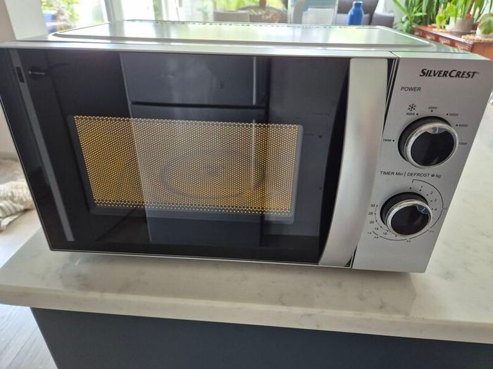 Silvercrest Microwave - Excellent condition