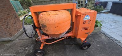 Belle Premier 200xt Lister-Petter Cement mixer