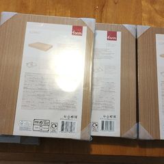 New Cusko Floating shelves, sold separately (26094)