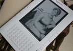 Amazon Kindle 2nd Generation 2GB D00701 White Keyboard