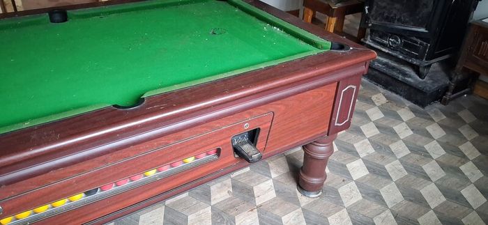 pool table