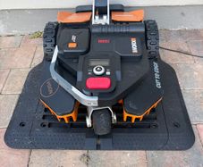 Worx Landroid Vision Robot Lawnmower (Extra batteries!)