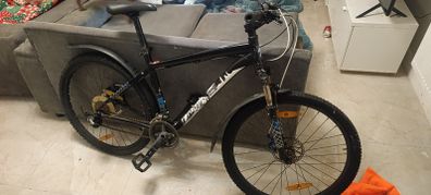 Men's mountain bike