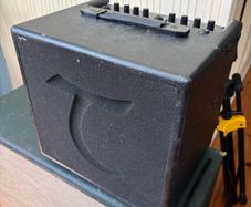 Tanglewood T3 acoustic guitar amp