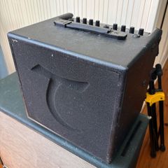 Tanglewood T3 acoustic guitar amp