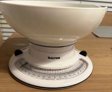 Salter Weighing Scales