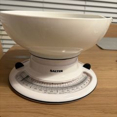 Salter Weighing Scales