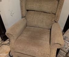 Seniors Recliner Tilt and Lift Chair