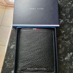 Tommy Hilfiger Wallet