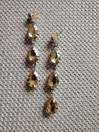 Rain drop earrings