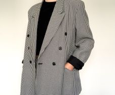 Monochrome houndstooth blazer