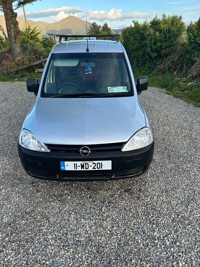 Opel combo new doe