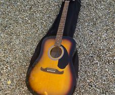 Guitar acoustic Fender