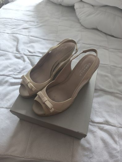 Carvela Cream Wedges