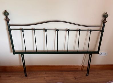 Free 5 ft headboard