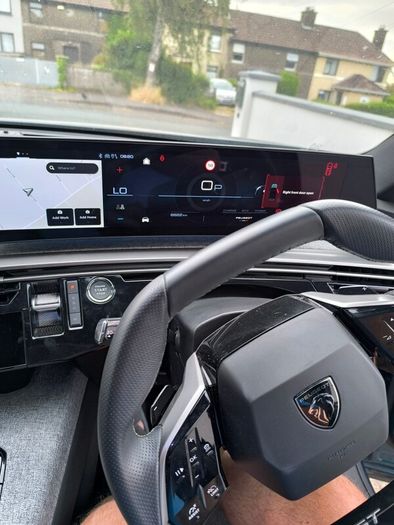 2025 Peugeot 3008 GT