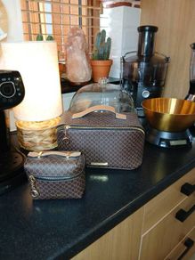 River Island beauty bag set