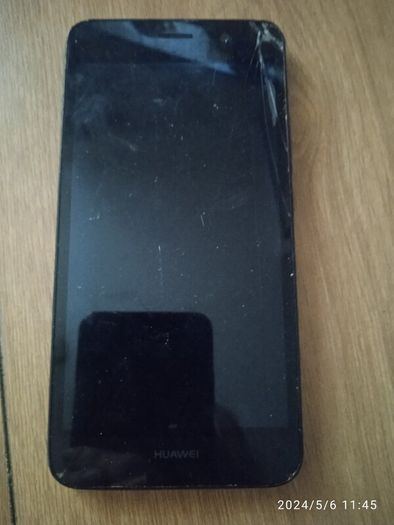 Broken IPad and 6 phones for parts
