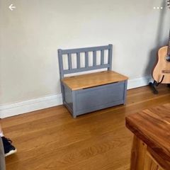 Storage box