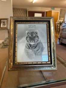 Mindy Brown Frame