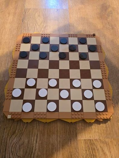 LEGO - Traditional Chess Set