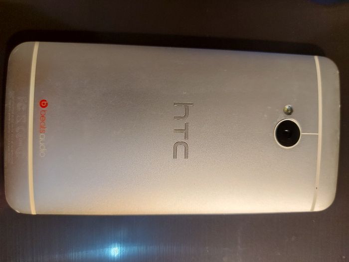 HTC ONE, 32GB, 3 Network, excellent condition