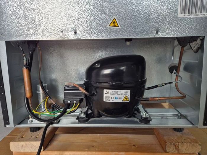 Fridge / Freezer Hisense
