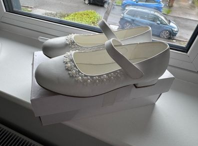 Dubarry Communion shoes size 35