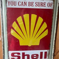 Retro shell oil sign